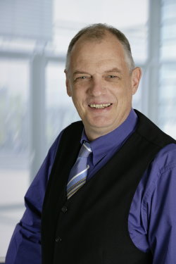 Dr. Jrgen Niebuhr